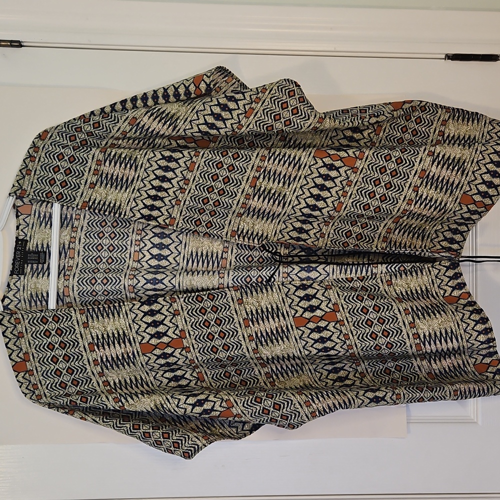 Forever 21 plus size2x/3x Aztec print